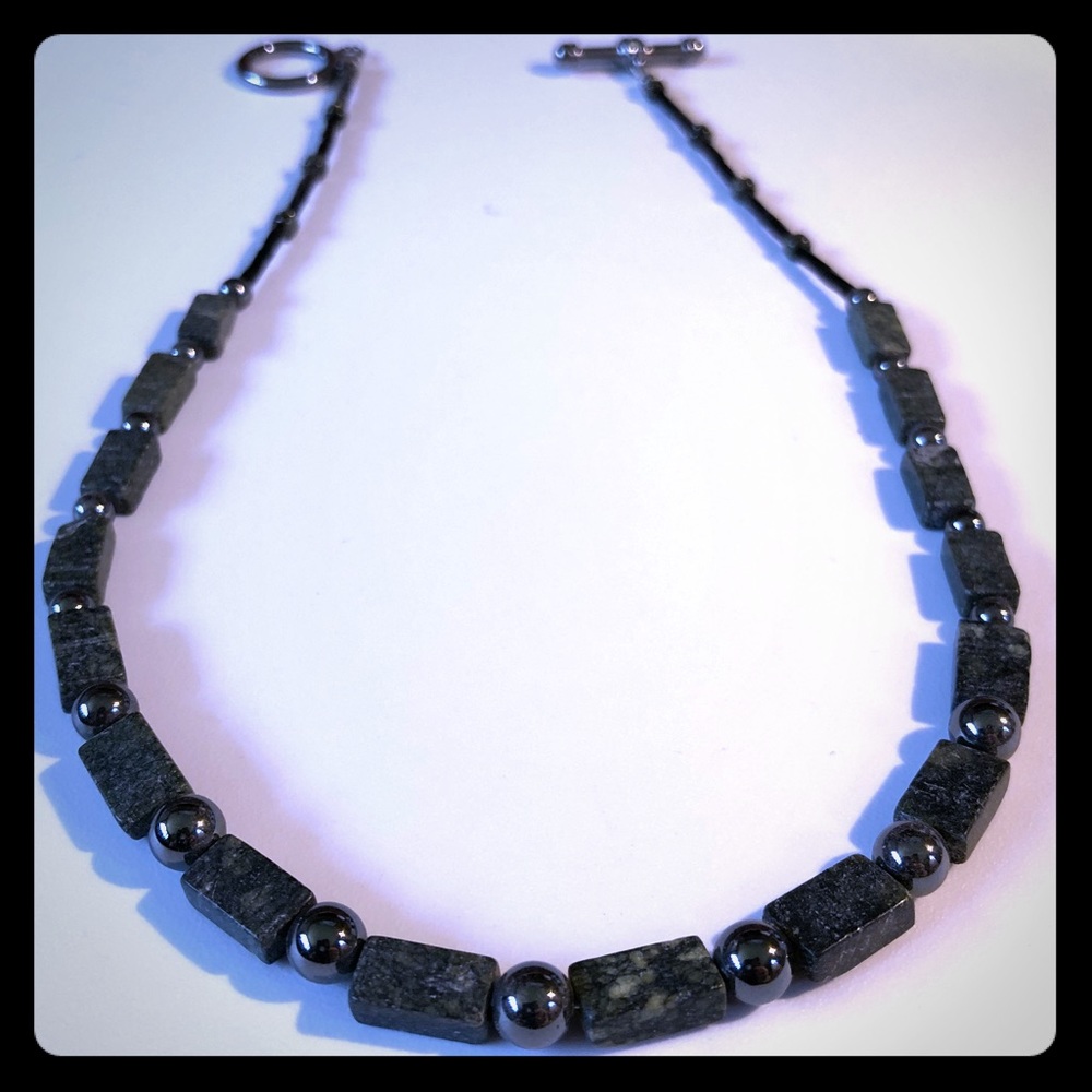 Men or Woman’s Necklace Gemstone & Hematite